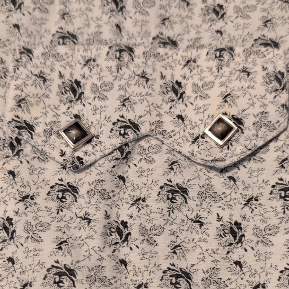 Larry Mahan Gray Patterned Button Down Shirt - Picture 2 of 4